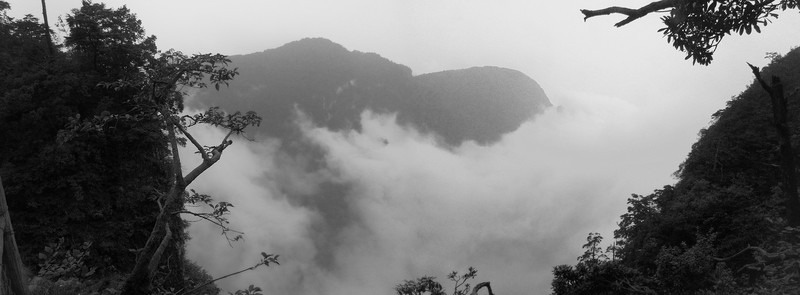 峨眉山