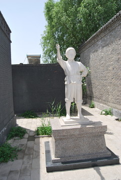 嘎子村口