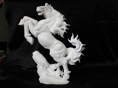馬到成功 玉器 玉雕圖 玉馬