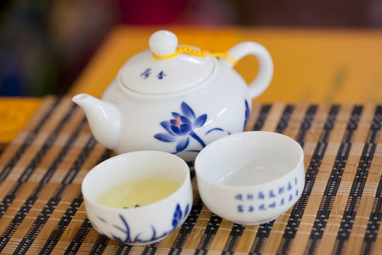 茶具