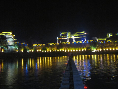 鳳凰夜景