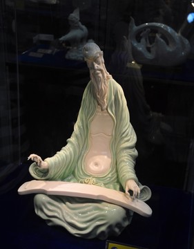 彈琴陶瓷老翁