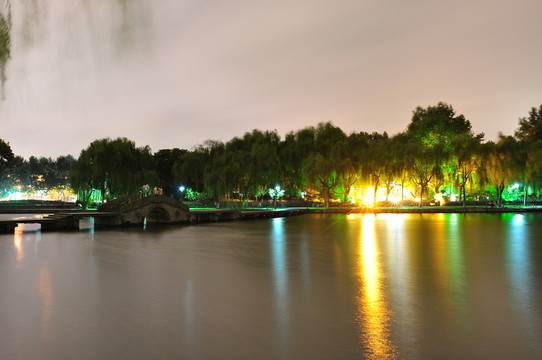 西湖夜景