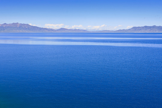 賽里木湖
