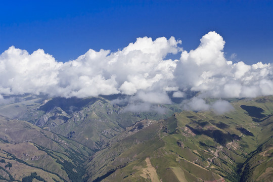 天山