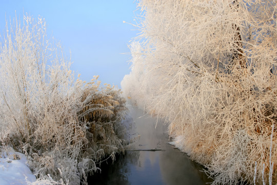 小河