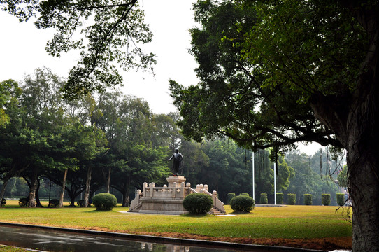 中山大學(xué)