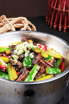 炭火黃瓜鱔魚(yú)