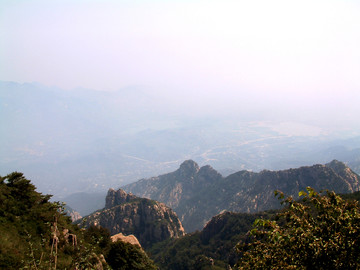 山巒