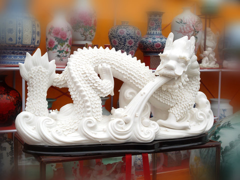 陶瓷龍