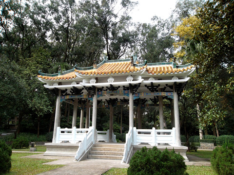 黃花岡七十二烈士墓