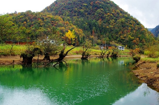 湖北鶴峰董家河風(fēng)光