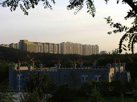 鞍山市 市區(qū)風(fēng)光