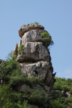 山石