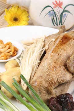 菌菇煲老鴨湯