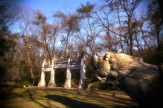 靈谷寺內(nèi)景觀