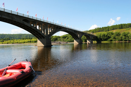 激流河大橋