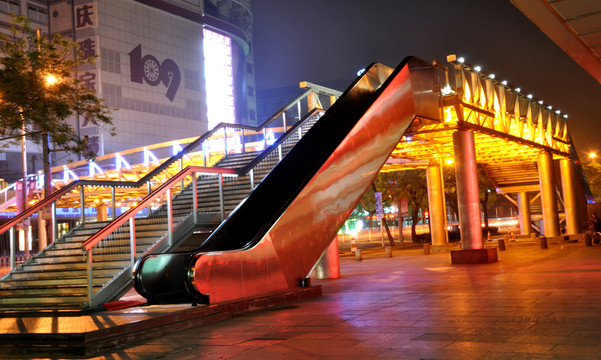 天橋