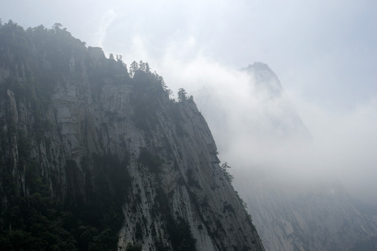 華山云海
