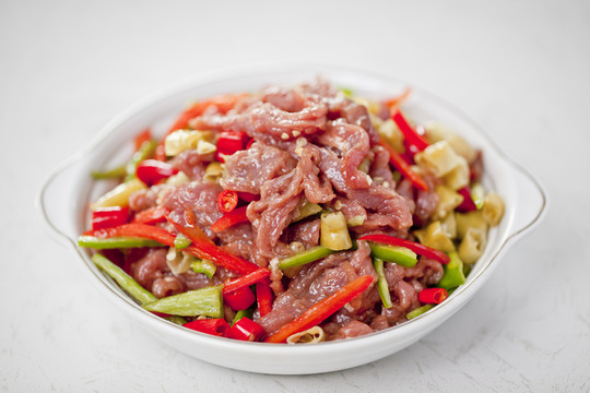 酸菜泡牛肉