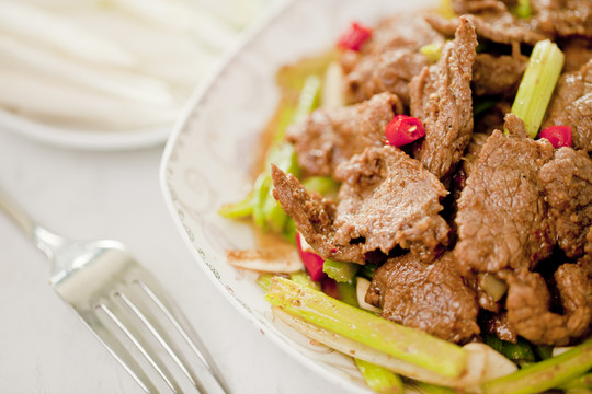 小炒牛肉