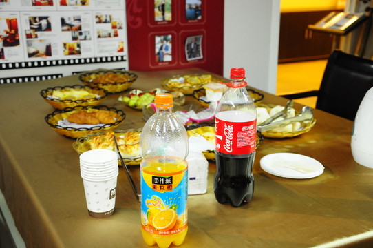 簡(jiǎn)餐食品