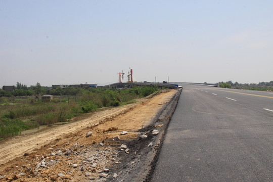 路橋建設(shè)