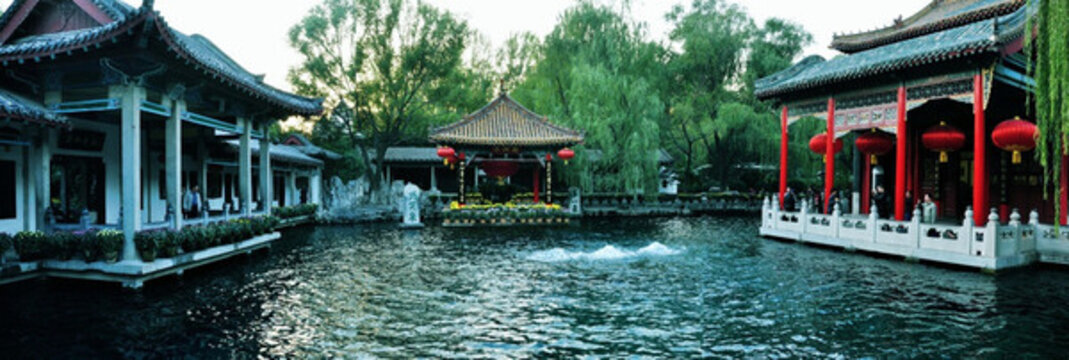 趵突泉