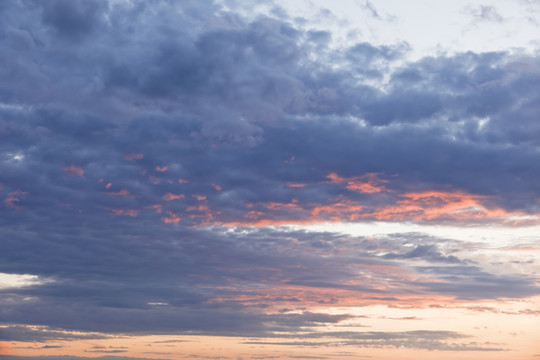 夕陽(yáng)