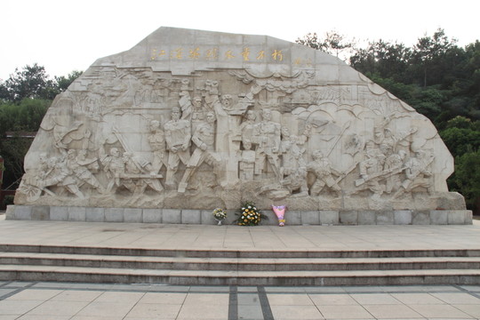 烈士陵園雕塑