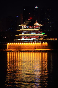 長(zhǎng)沙湘江 杜甫江閣夜景
