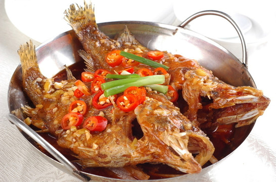 干鍋釣桂