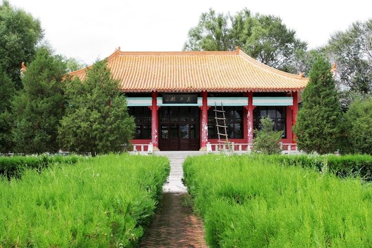 莫力廟水庫(kù) 莫力殿