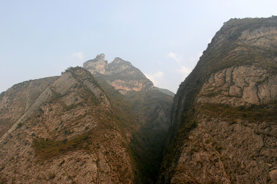 巫峽 松巒峰
