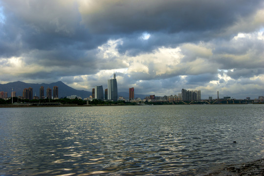 江濱風(fēng)光