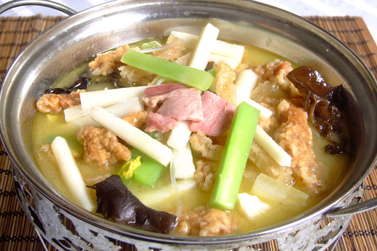 酥肉鍋?zhàn)? style=