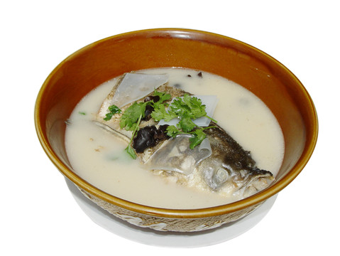 粉皮魚頭湯