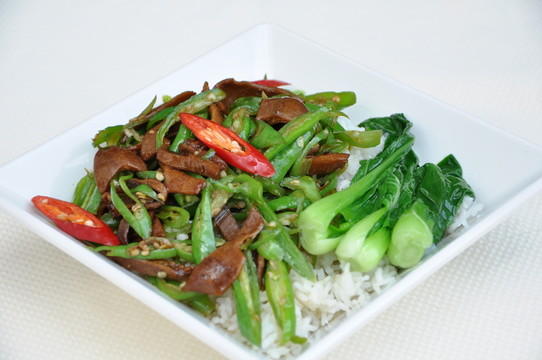 青椒炒舌尖飯