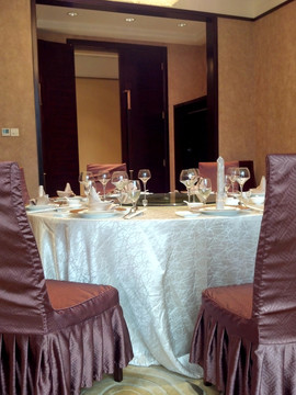 餐具