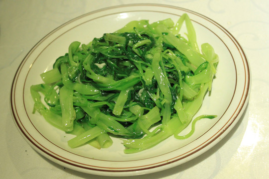 蒜茸炒空心菜