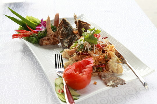 油煎鯉魚