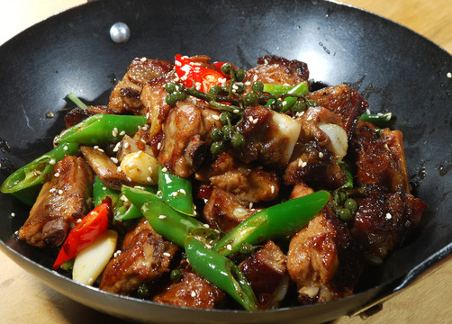 干鍋醬香排骨