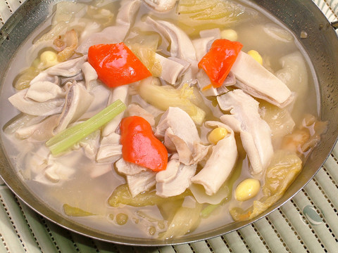 肚片高麗菜鍋?zhàn)? loading=