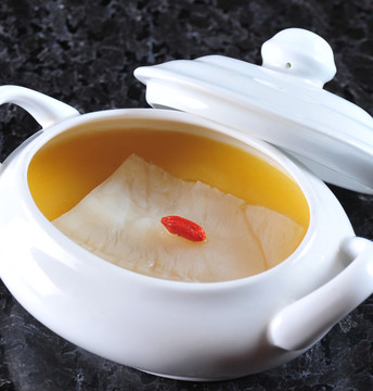 罐燜花膠