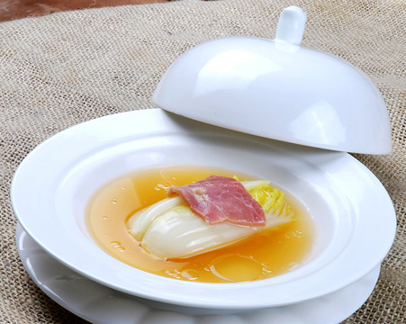 金湯火腿娃娃菜