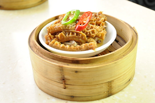蒸牛肚