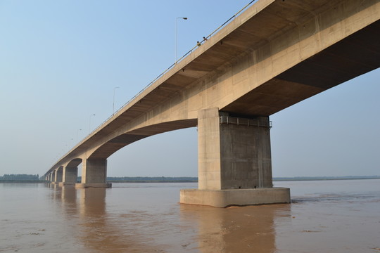 東明黃河公路大橋