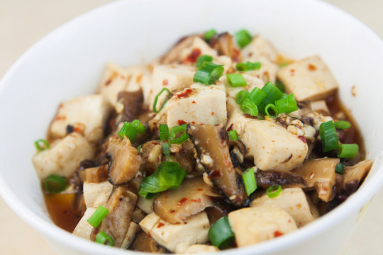 香菇炒豆腐