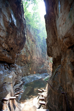 綿山峽谷