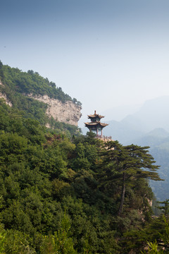 山上涼亭